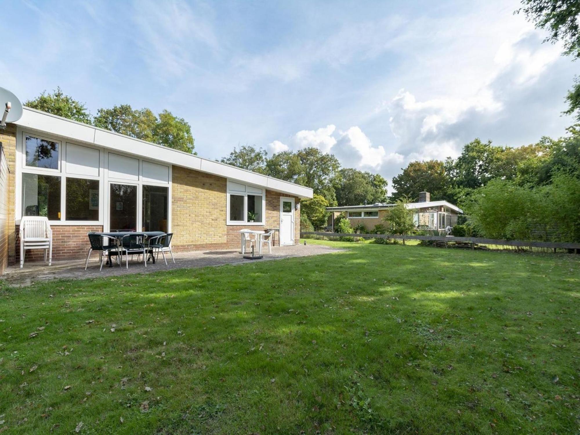 Holiday Home With Fabulous Garden Sint Maartensvlotbrug Zewnętrze zdjęcie